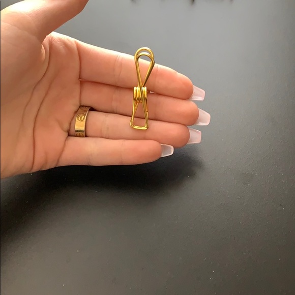 GOLD CLIPS - Picture 5 of 6